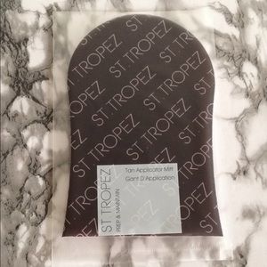 St. Tropez Tan Applicator Mitt
